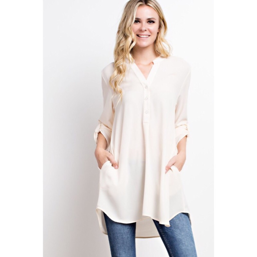 >>LAST<< Cassie Classic Button Tunic - Picture 3 of 3